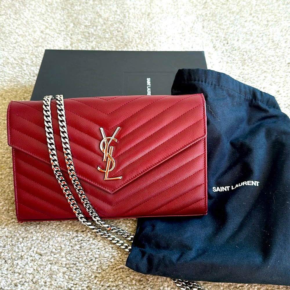 Saint Laurent YSL Cassandre Matelassé Wallet On Chain